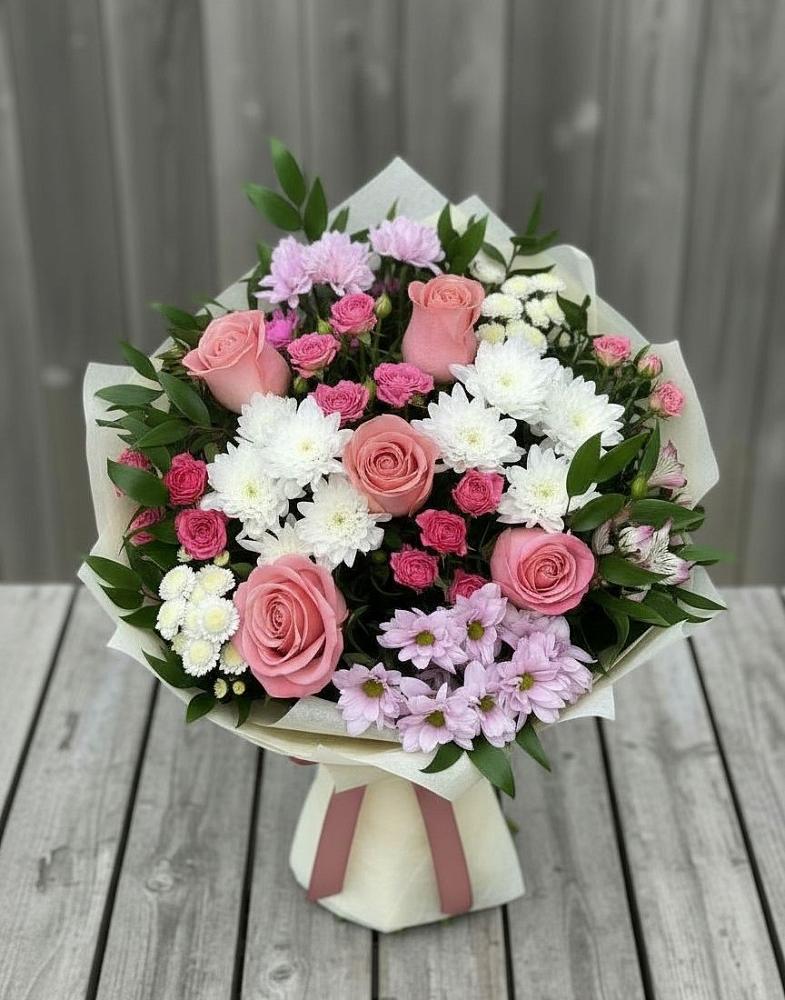 Букет цветов из: Альстромерии, Гвоздики, Розы и Хризантемы в Ловцы