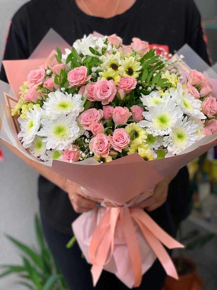 Букет цветов из: Розы и Хризантемы в Ловцы