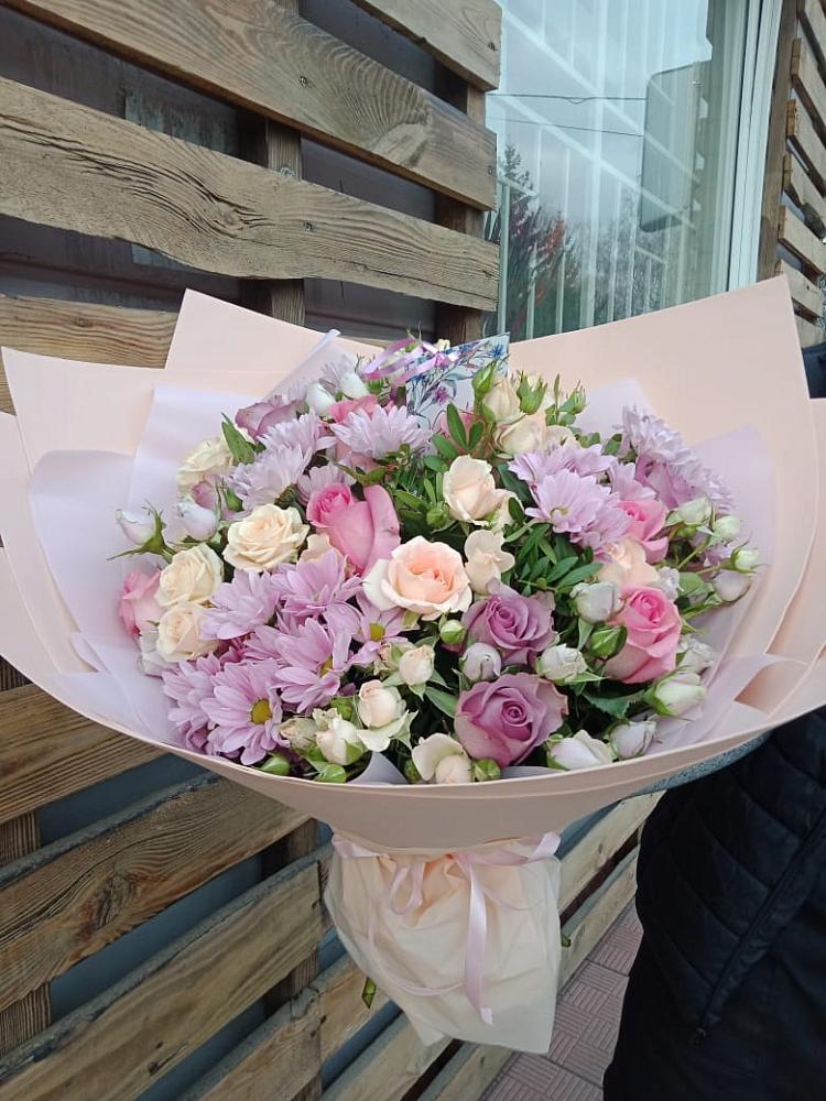 Букет цветов из: Розы и Хризантемы в Ловцы