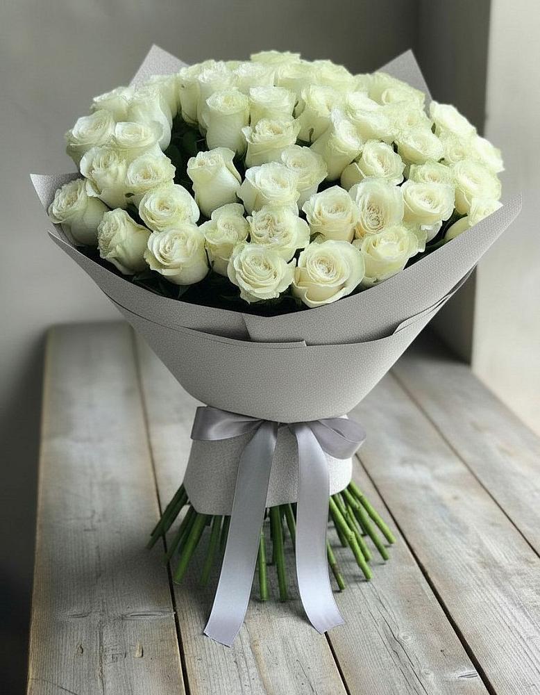 Букет 35 Белых роз в Ловцы