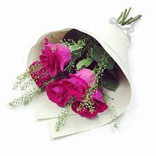 Букет цветов из:  Розы #REPLACE_PRED# Ловцы