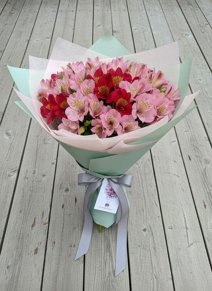 Букет цветов из: Альстромерии в Ловцы