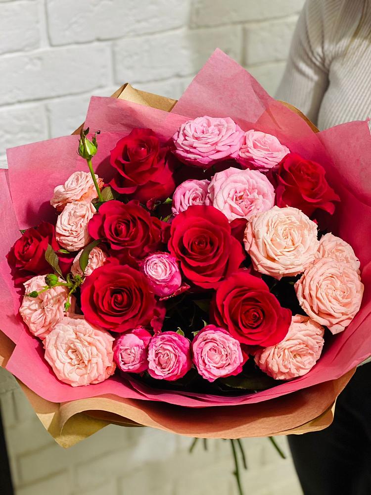 Букет цветов из: Розы в Ловцы