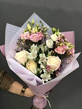Букет цветов из:  Альстромерии, Розы и Лизиантусы #REPLACE_PRED# Ловцы