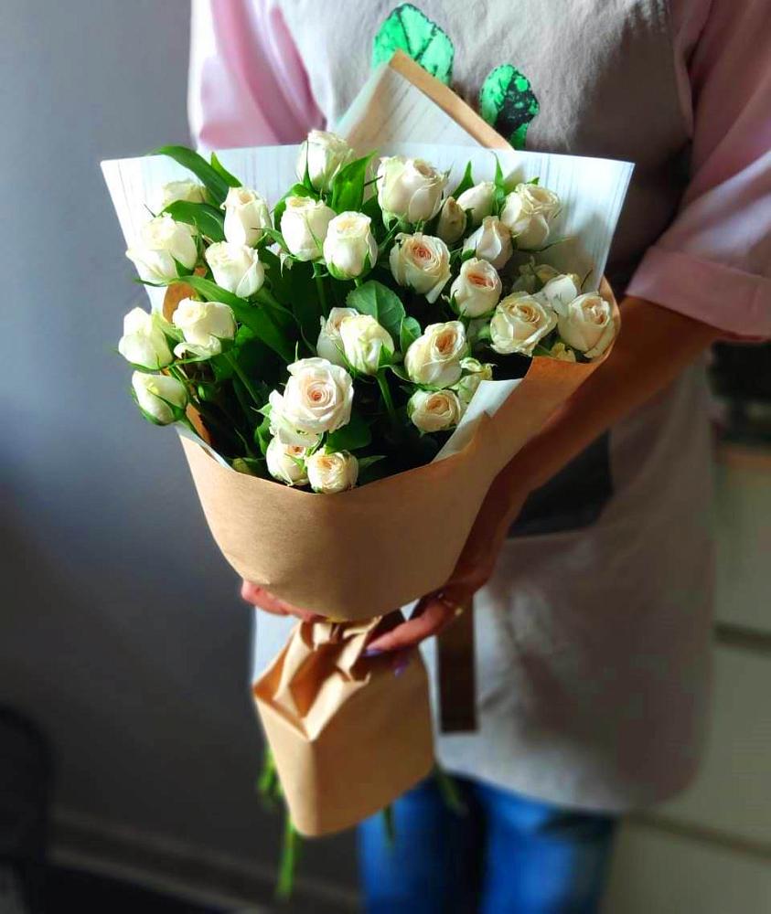 Букет цветов из: Розы в Ловцы