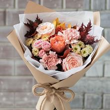 Букет цветов из:  Гвоздики, Хризантемы и Розы в Ловцы