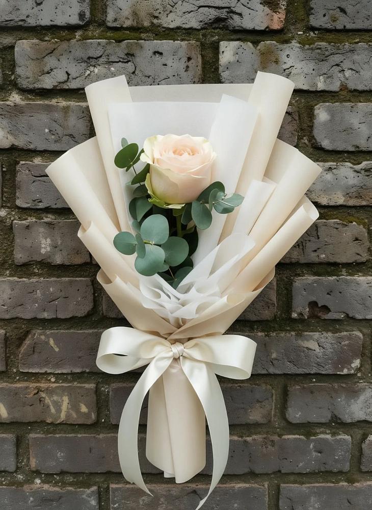 Букет цветов из: Розы в Ловцы