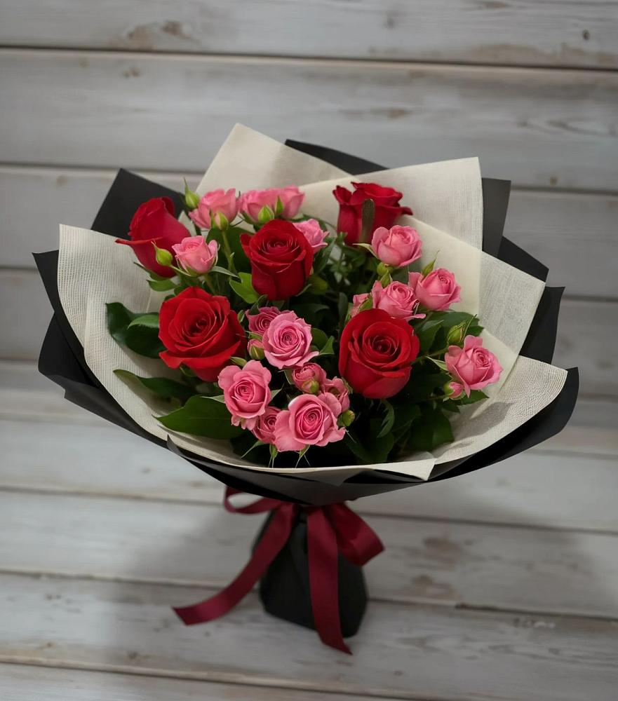 Букет цветов из: Розы в Ловцы