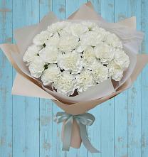 Букет цветов из:  Гвоздики в Ловцы
